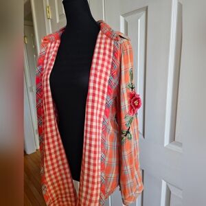 Arrata Silent Journey Plaid Shirt with Floral Embroidery